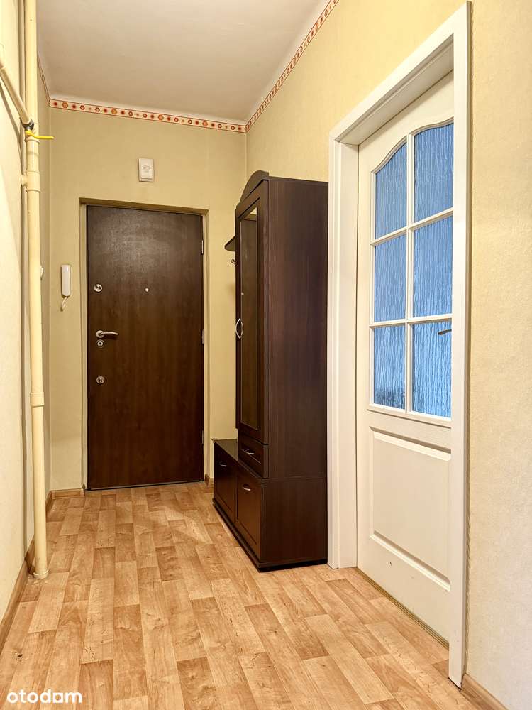 2 pokoje - Stroszek - Pierwsze piętro - Duża kuchnia-2