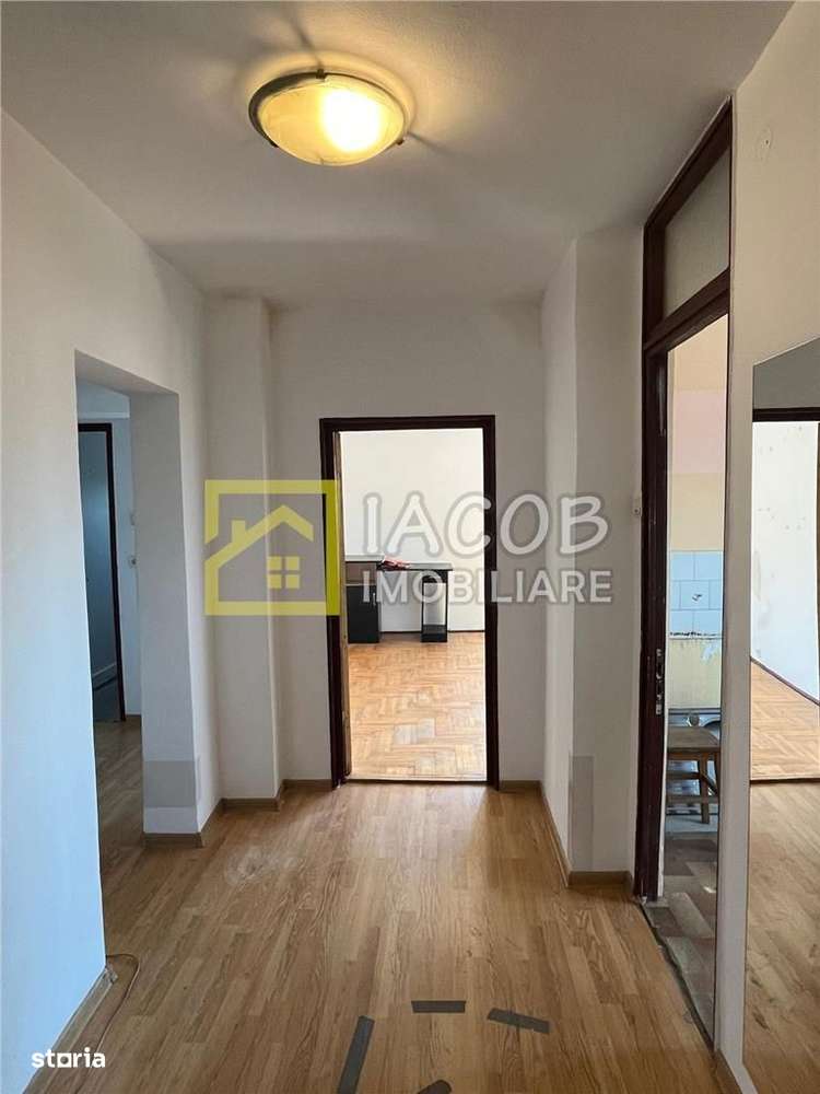 Apartament 3 camere decomandate, 73 mp, Narciselor 6, Bacau - Imagine principală: 4/20