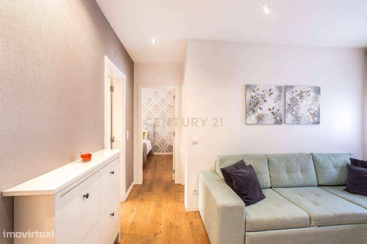 T2 moderno com terraço no centro de Queluz - Grande imagem: 5/24