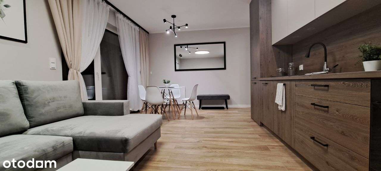 Urządzona kawalerka w nowoczesnym budynku_Ogrody - Pełny obrazek: 2/14