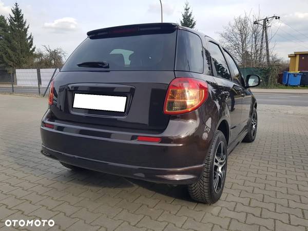 Suzuki SX4 1.6 VVT 4x2 City+ - 16