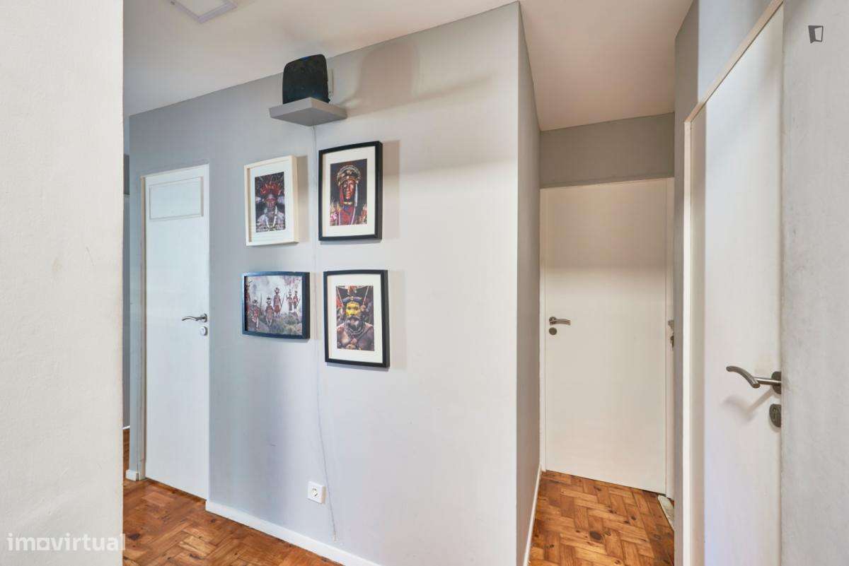 Quarto - localizado em Chelas Lisbon - Grande imagem: 5/10