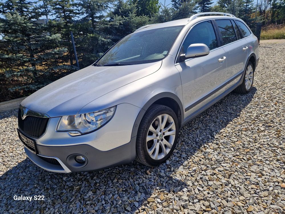 Skoda Superb II (2008-2018) 2.0 TDI Exclusive 2013