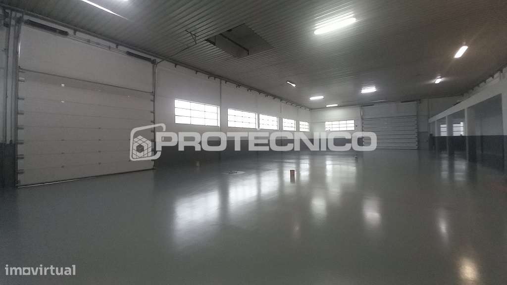 Armazém 550m2 – Aveiro - Grande imagem: 4/12