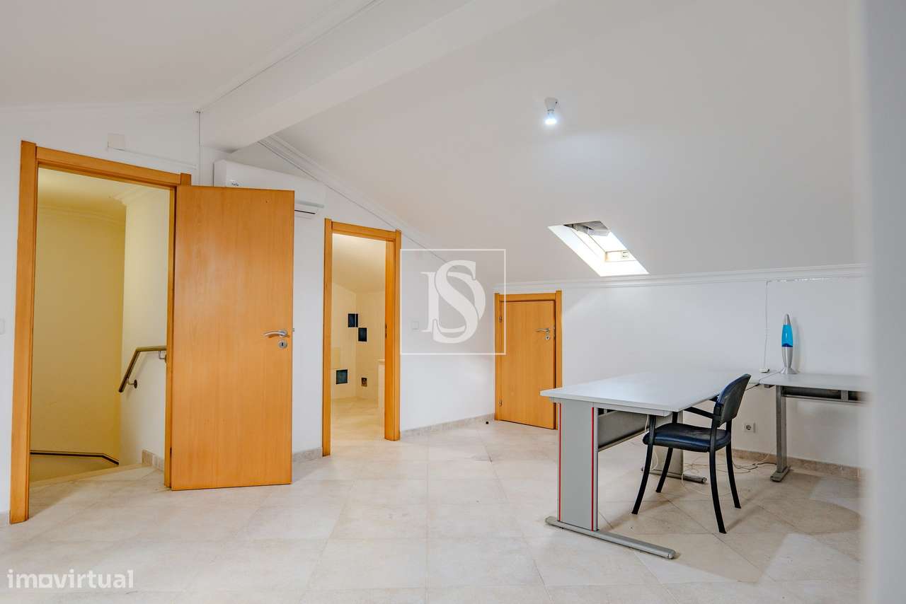 Moradia T4 na Melhor Zona da Cidade de Torres Novas!!!-19