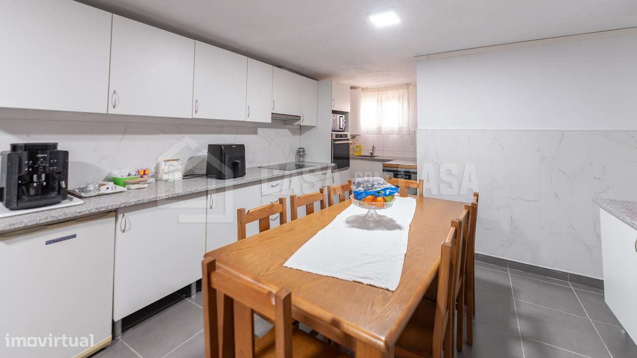 Moradia V2 em Moure de Carvalhal - Grande imagem: 4/10