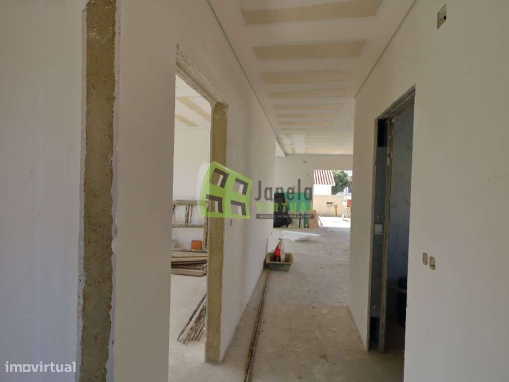 Moradia Isolada T3 Nova - Pinhal do General, Fernão Ferro-24