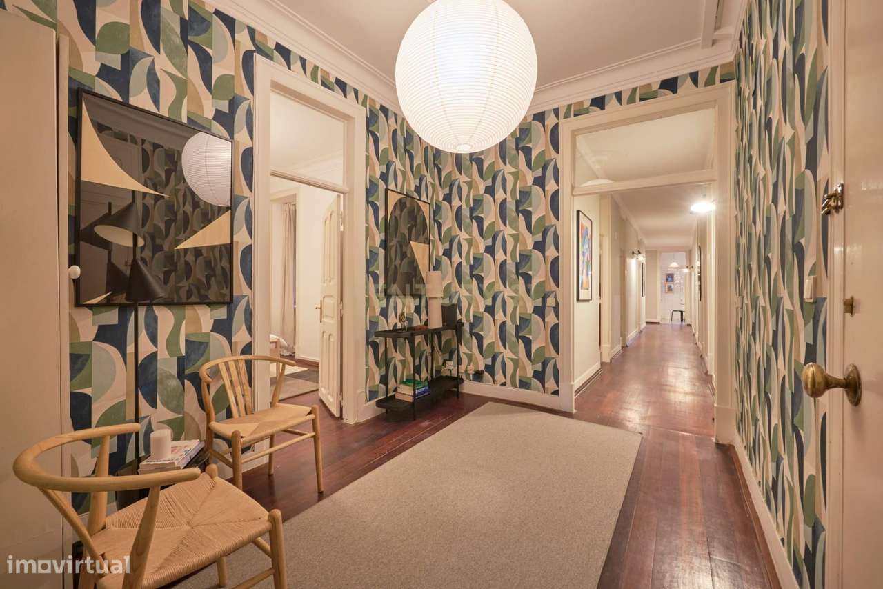 Apartamento T11 com Yield de 8% Lisboa Avenidas Novas - Grande imagem: 3/15