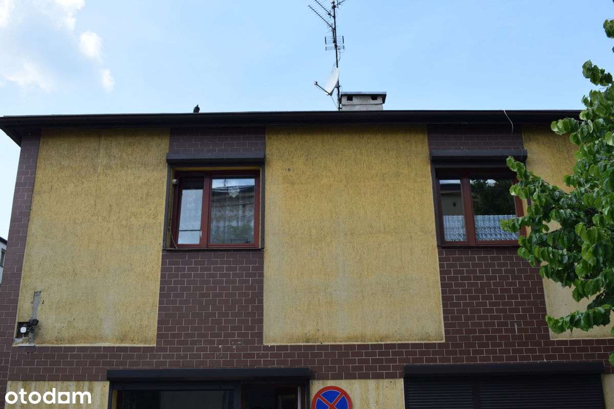 trzy mieszkania z garażem i lokal użytkowy-13