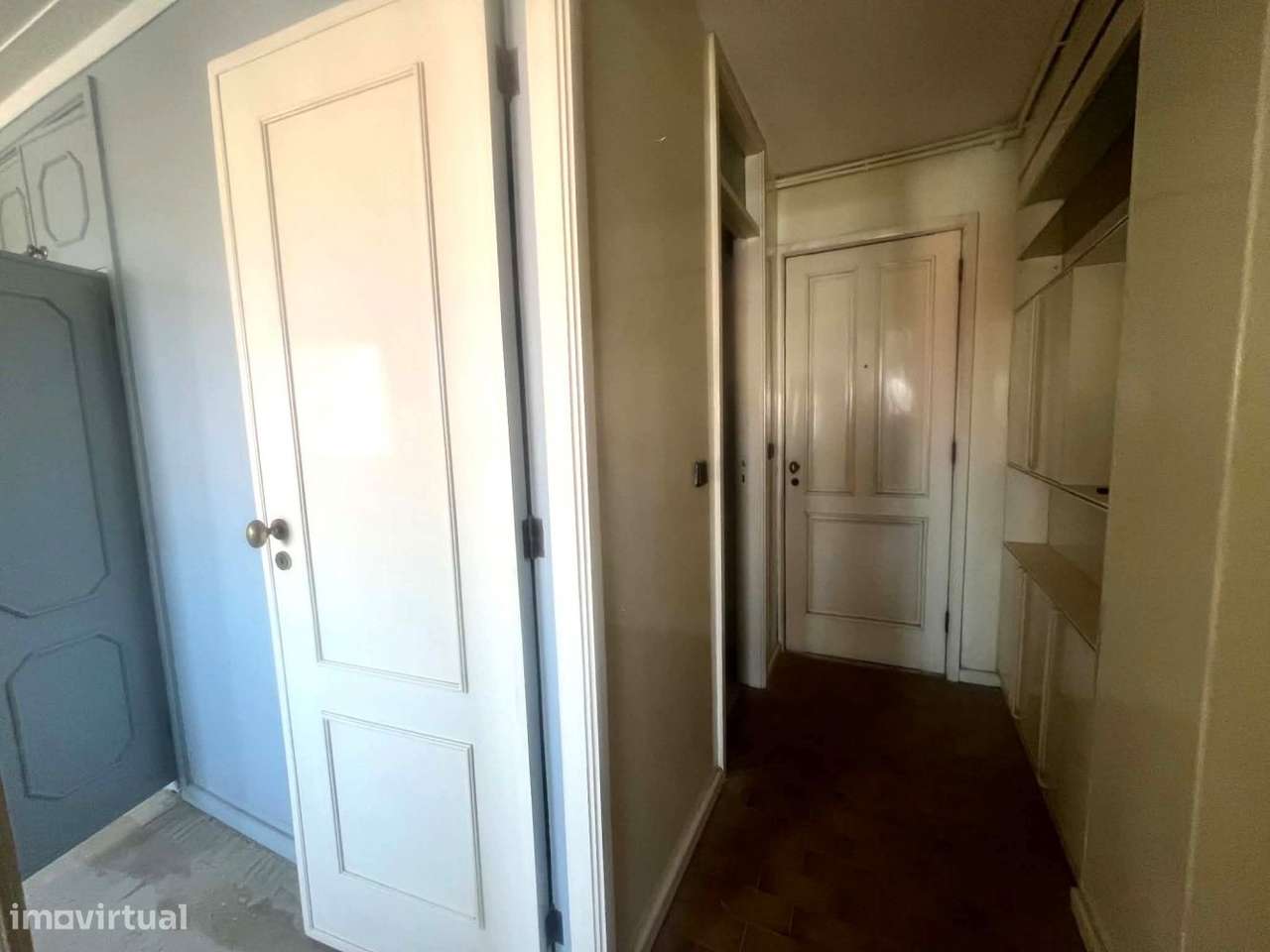Apartamento T1 no centro do Porto com garagem-5