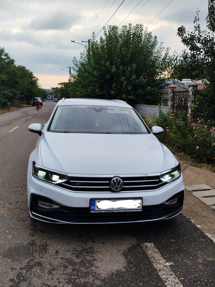 Volkswagen Passat B8 [2014 - Prezent] 2.0 TDI DSG R Executive 2019