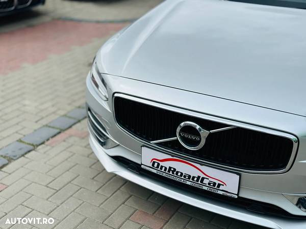 Volvo S90 T8 Twin Engine AWD Geartronic Momentum - 37