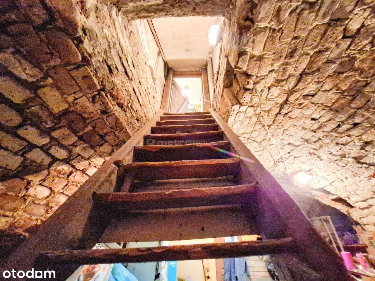 2 pokoje z duszą - 70m2 czeka na Twoją aranżację.!-8