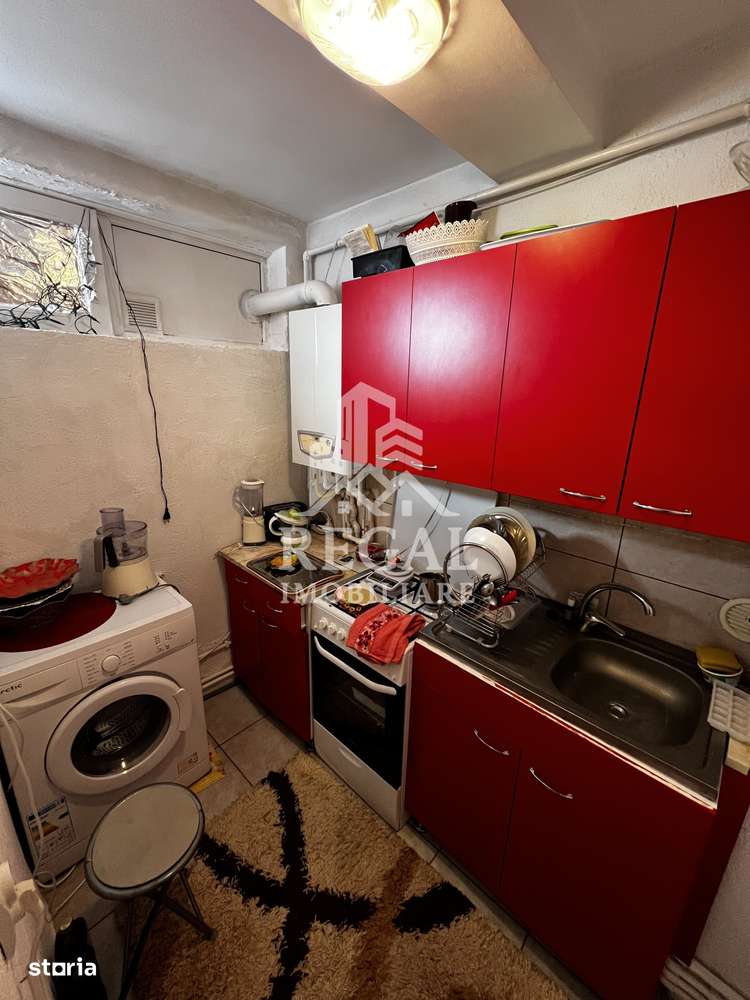 Garsonieră de vânzare în exclusivitate – Vizavi de Sanitas, Bloc G1-3
