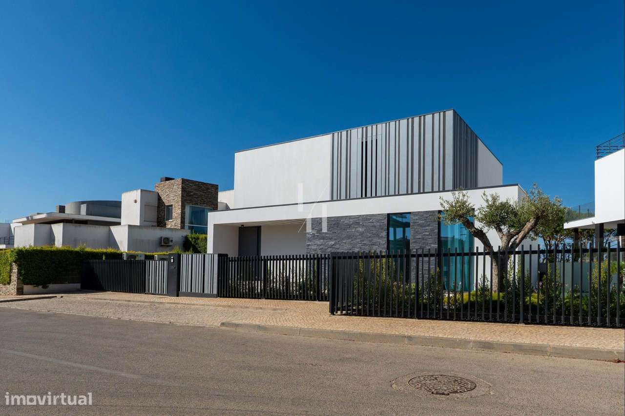 Moradia isolada T4+1 para venda em Vilamoura-18