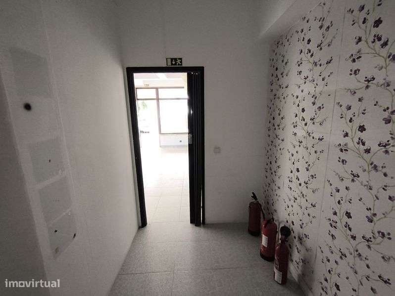 Loja para alugar - Grande imagem: 5/8