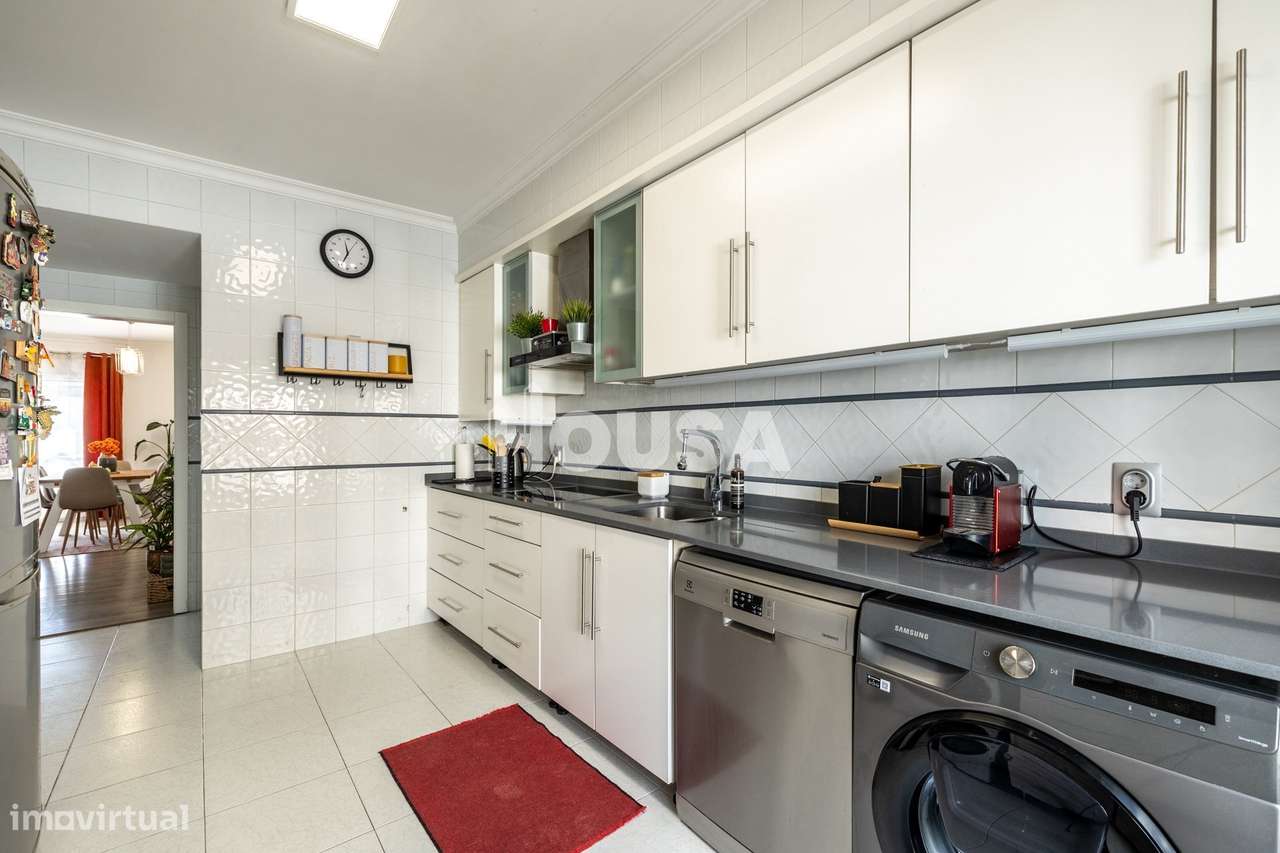 Apartamento T3 com Sótão, Garagem e Terraço – Nova Leiria-21