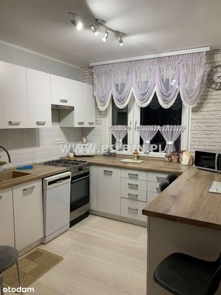 Wynajmij mieszkanie trzypokojowe w centrum ! - Pełny obrazek: 1/14