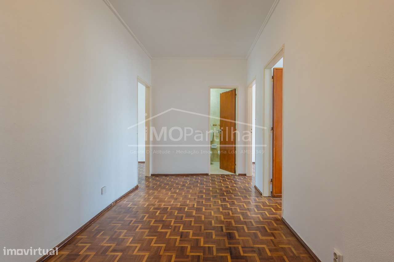 Apartamento T2 no Cacém-4