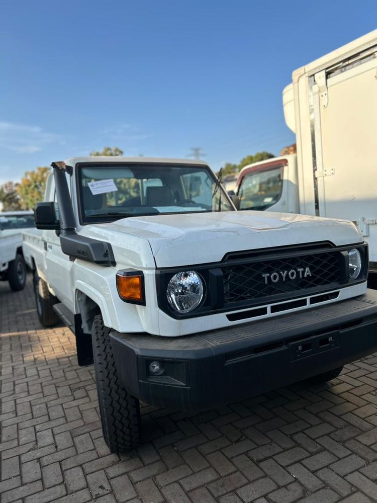 Toyota Land Cruiser VII 2026