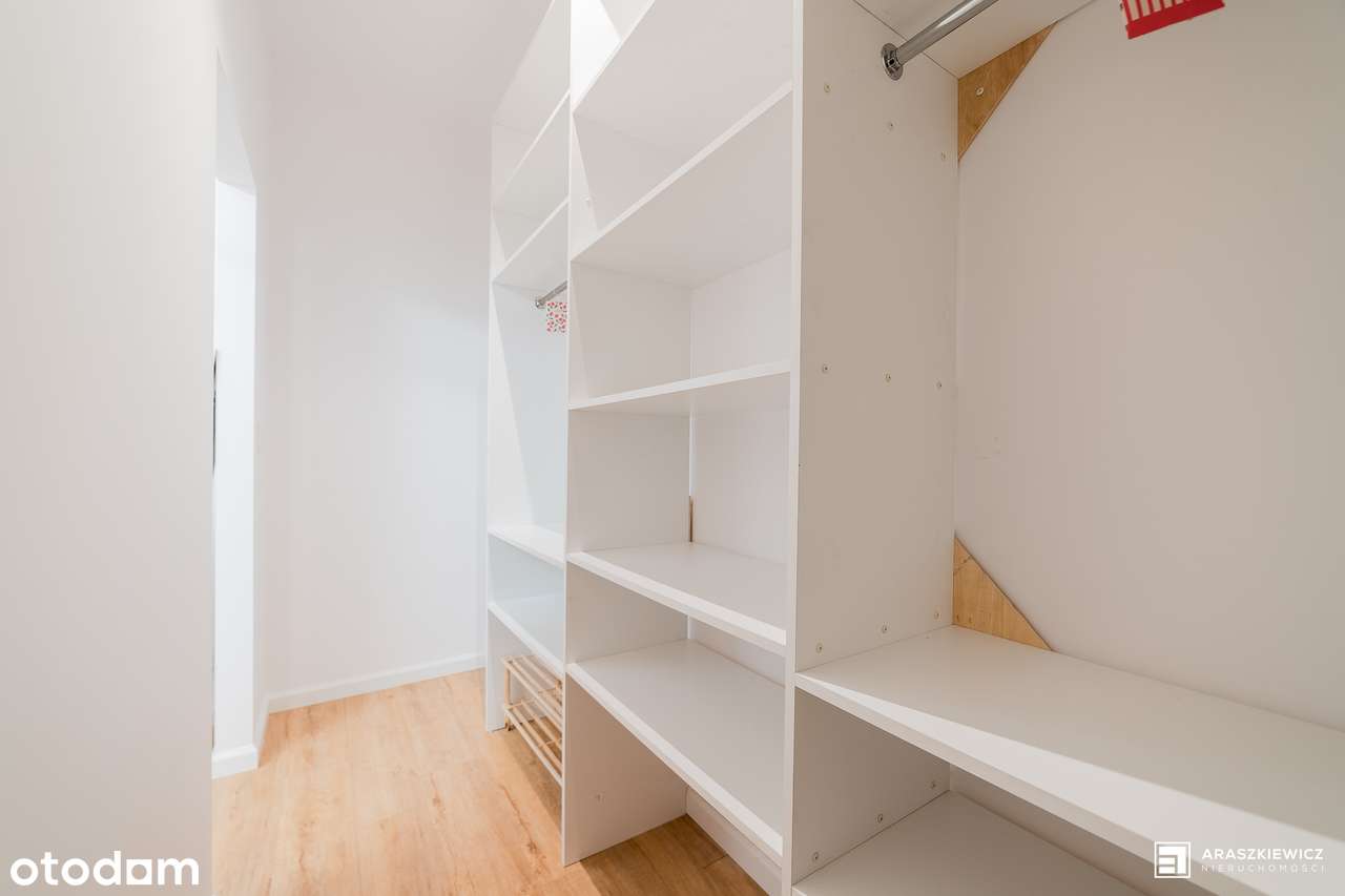 STYLOWE mieszkanie 37 m² po remoncie w sercu Łazarza, OSOBNA GARDEROBA-11