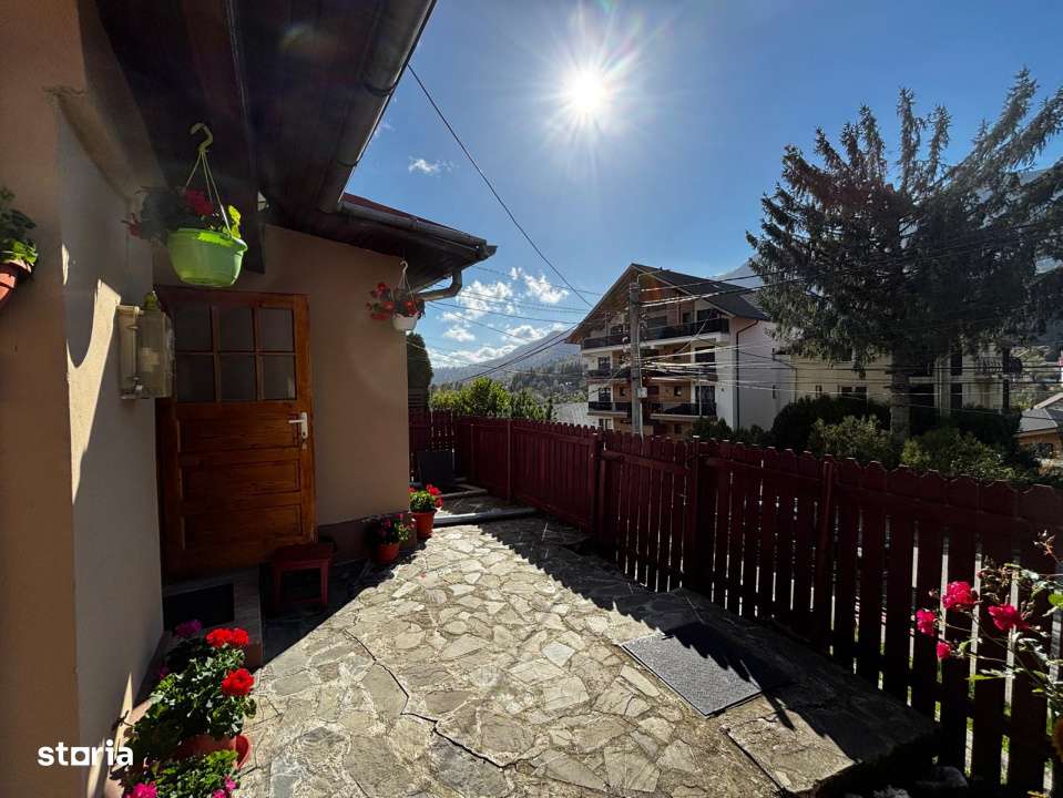 Casa de vacanta sau locuinta permanenta in Busteni, cartier Zamora –-4