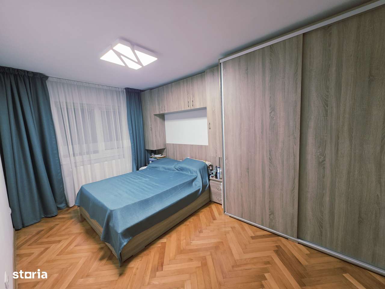 Vand apartament 3 camere zona Tractorul cu loc de parcare-11