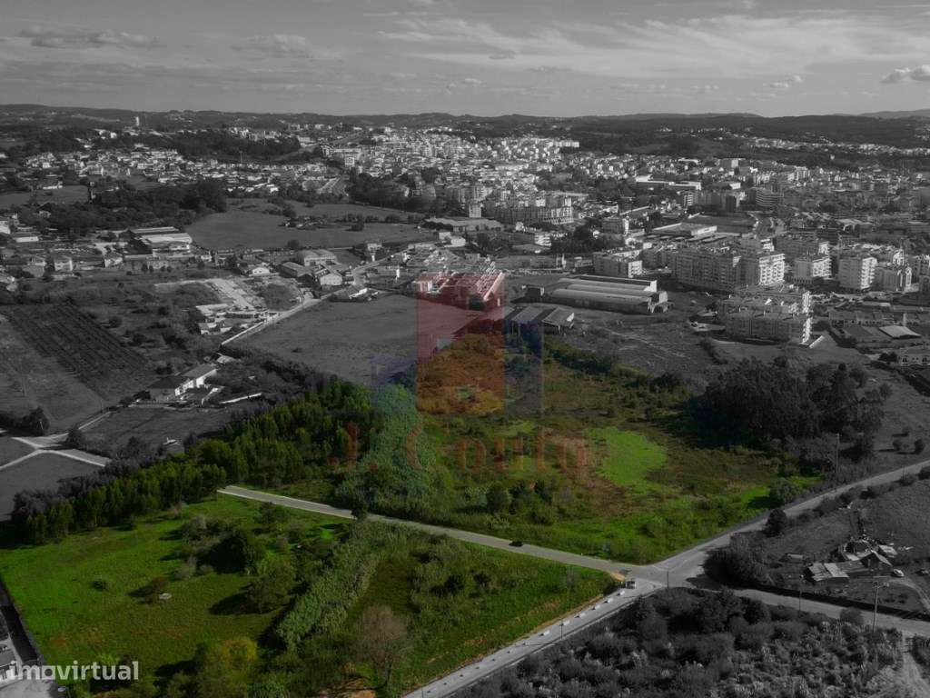 Terreno para construção junto da cidade - Grande imagem: 2/11