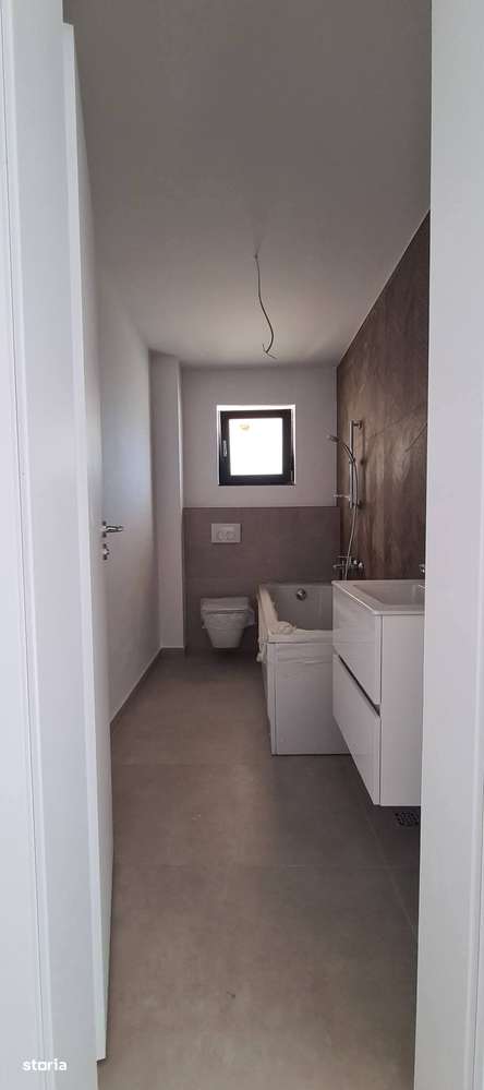 3 camere BLOC 2024 zona Tiglina 2 pret 169990 euro - Imagine principală: 5/8