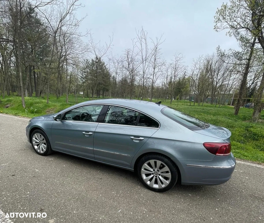 Volkswagen Passat CC 2.0 TDI BlueMotion Technology DSG Exclusive - 4