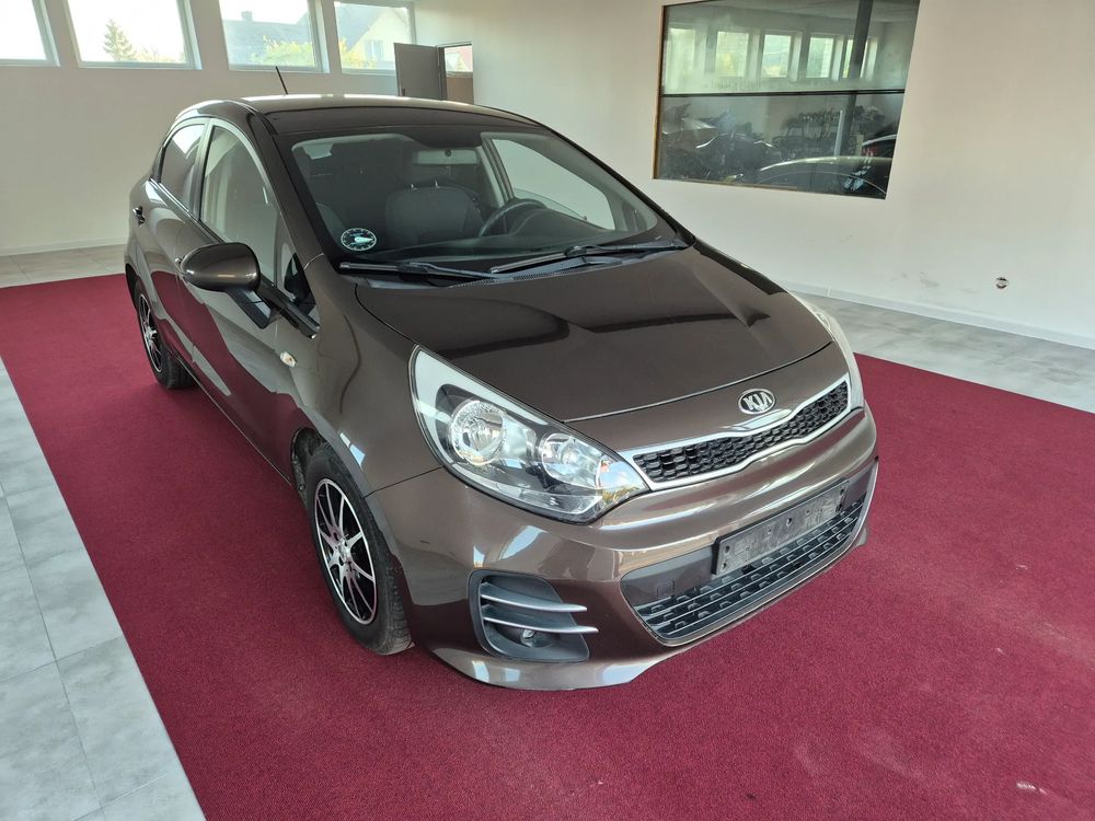 Kia Rio III (2011-) 2016