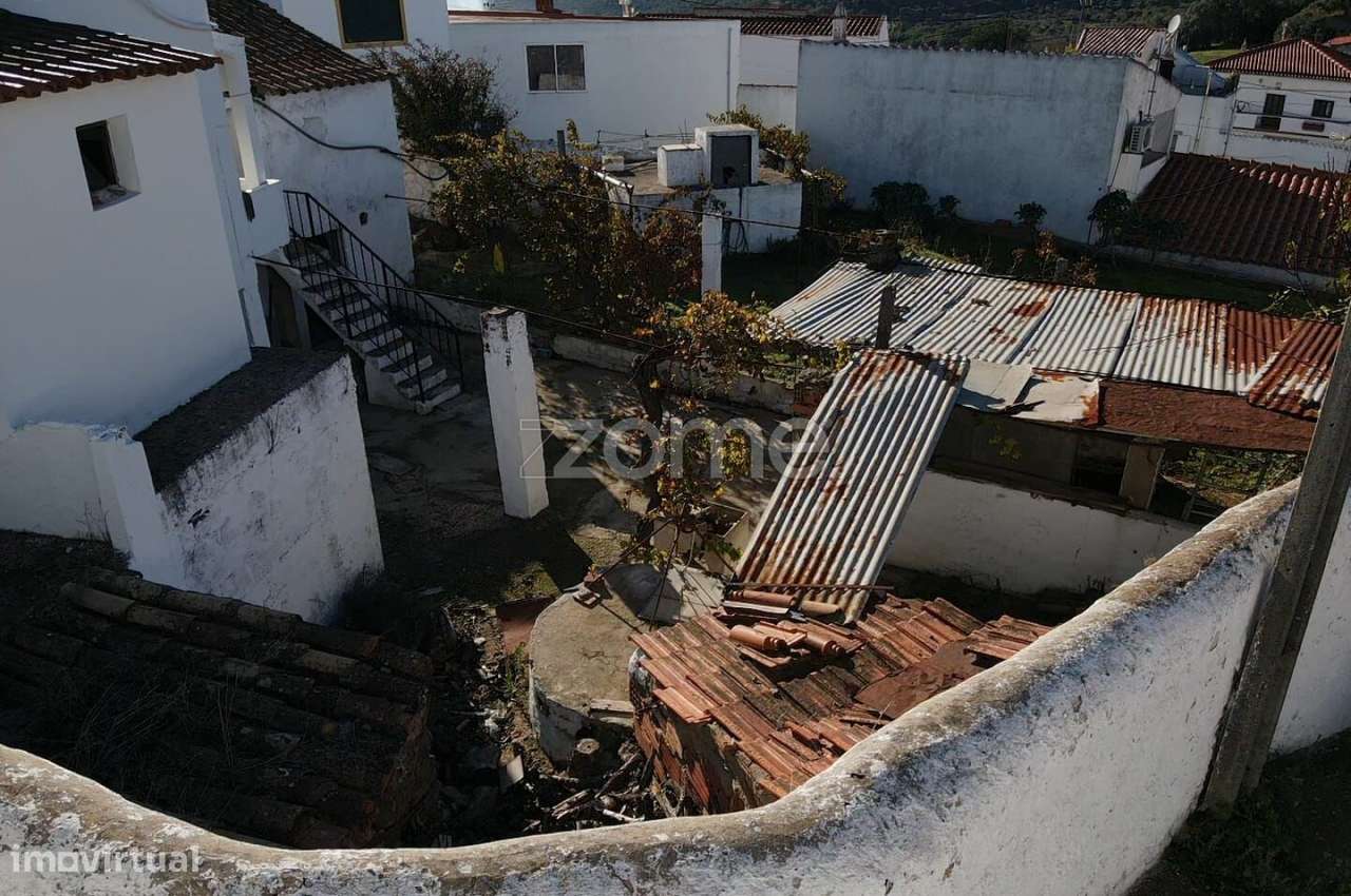 Fantástica Moradia V2, Anexos e Terreno em Santa Magarida, Alte, Lo...-2