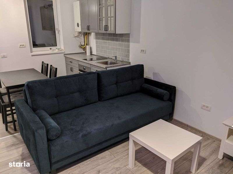 Proprietar vand apartament o camera Dumbravita - Imagine principală: 4/8