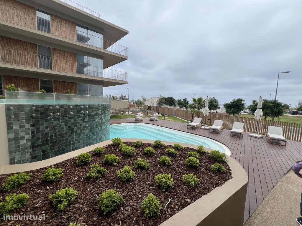Excelente Apartamento T2, NOVO! Primeira linha do mar, com 2 estaci...-10