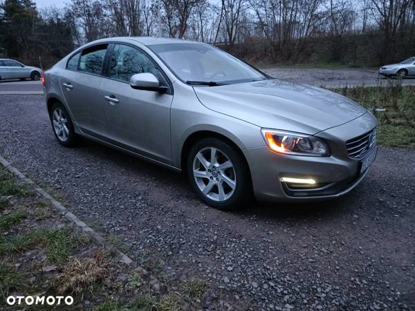 Volvo S60 T5 Drive-E Base - 1