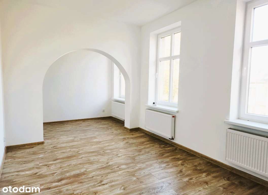 3-pok. mieszkanie po generalnym remoncie – ścisłe centrum Białogardu.-0