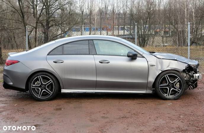 Mercedes-Benz CLA AMG 35 4-Matic 7G-DCT - 8