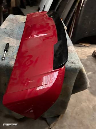 Range Rover Evoque Spoiler porta mala LR027053  LR027045 - 7