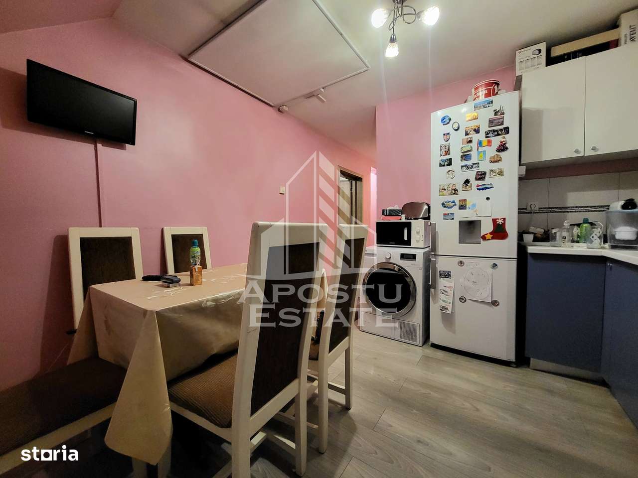 Apartament cu 3 camere, decomandat,  cu scara interioara, zona Lipovei - Imagine principală: 2/18