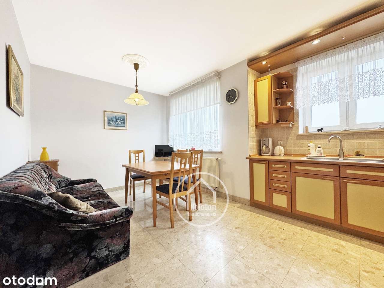 NA SPRZEDAŻ Ustka,dwupoziomowe mieszkanie z balkonem przy ul.Rybackiej - Pełny obrazek: 5/19