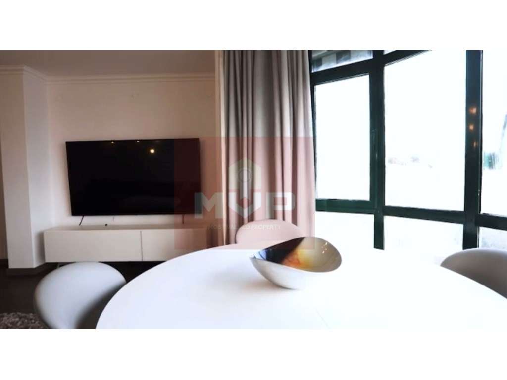 T3 renovado próximo do mercado de Faro - Grande imagem: 4/20