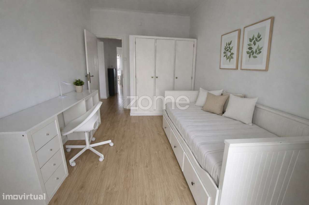 T2 Renovado - Zona Ribeirinha de Portimão - Mobilado/Pronto a Habitar - Grande imagem: 4/22