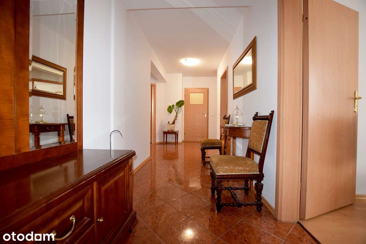 Idealne mieszkanie dla Rodziny-3 sypialnie i obszerny salon z kuchnią-11