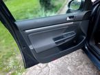 Volkswagen Golf V 1.9 TDI Sportline - 22