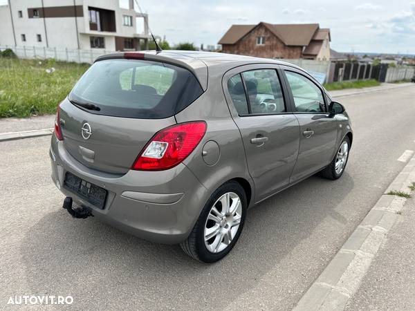 Opel Corsa 1.2i Easytronic Enjoy - 3