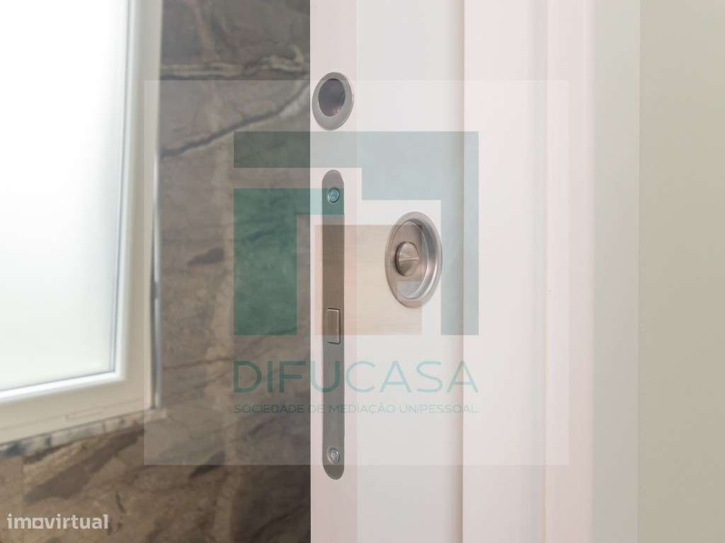 R128 Moradia T6 Azeitão-27