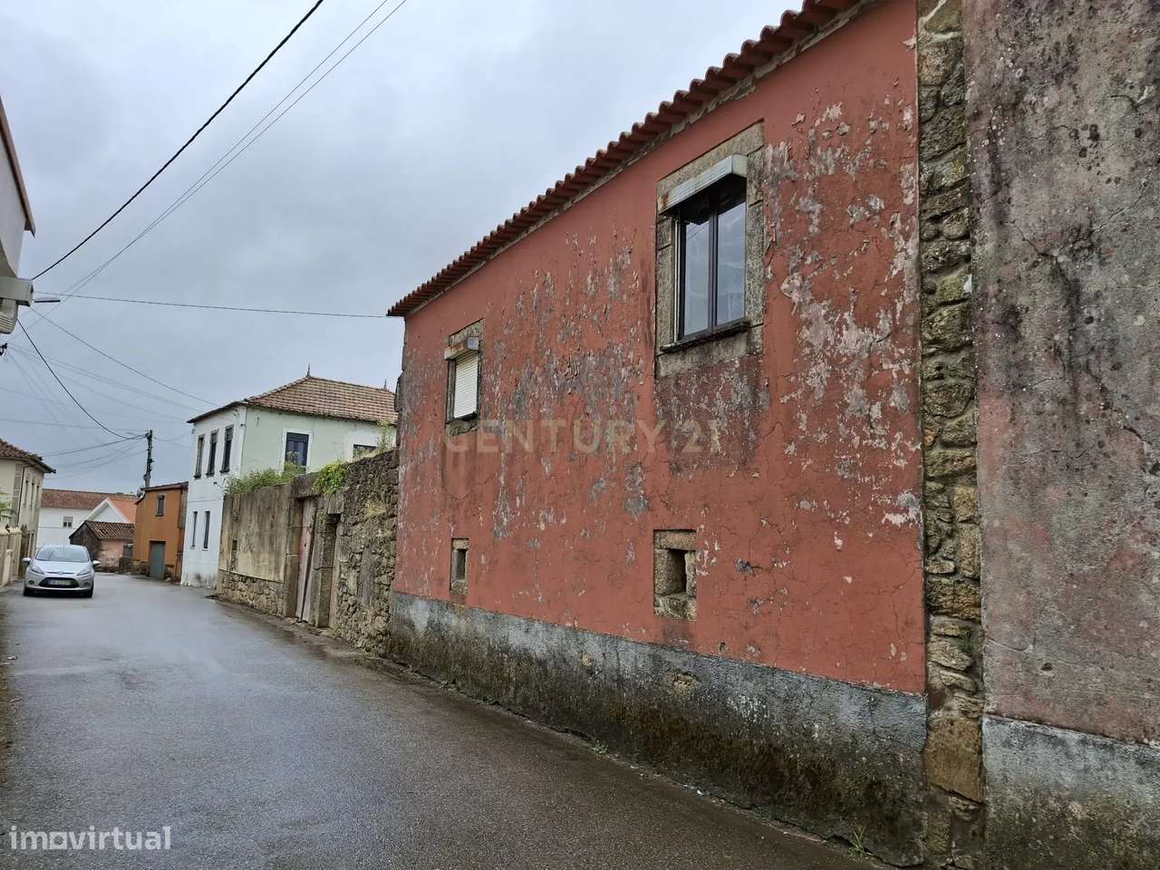 2 Moradias para Remodelação em Arão, Valença. - Grande imagem: 2/29