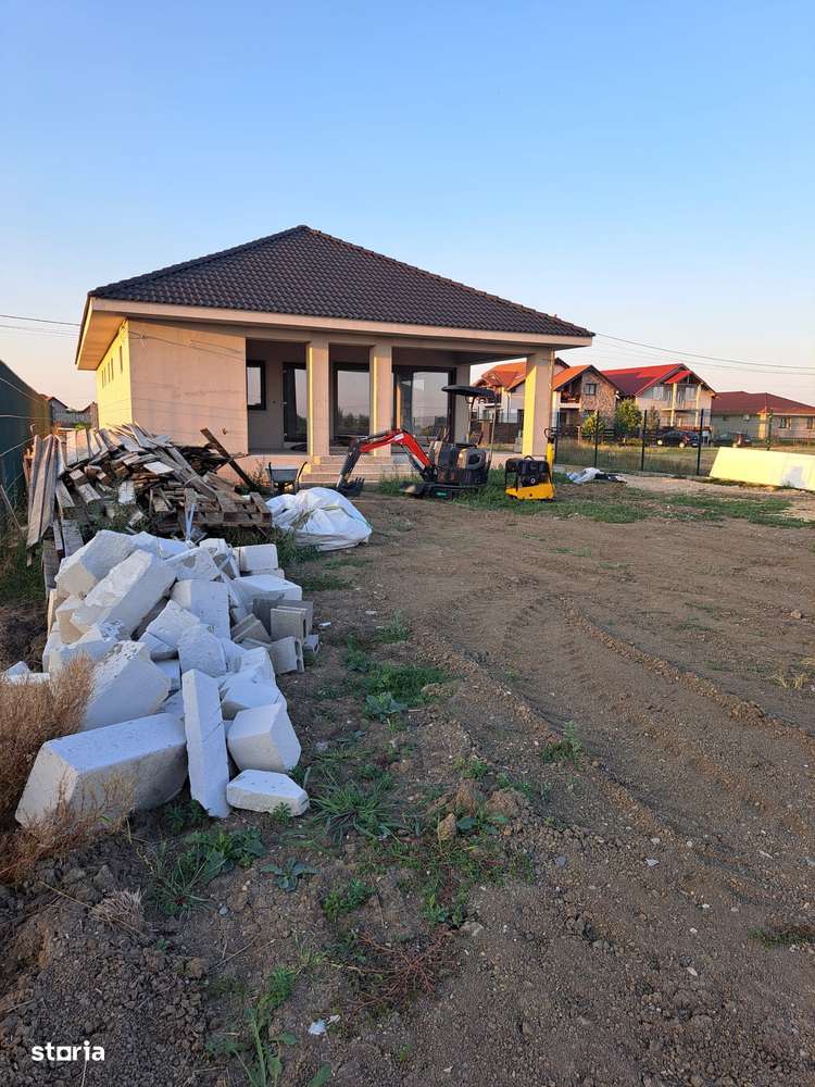 Vând/schimb casă în Mădăras cartierul nou lângă restaurant Millenium - Imagine principală: 1/20