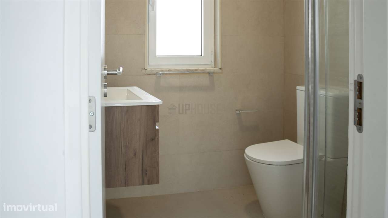 Andar Moradia T4 com Garagem em Abraveses - Grande imagem: 5/14