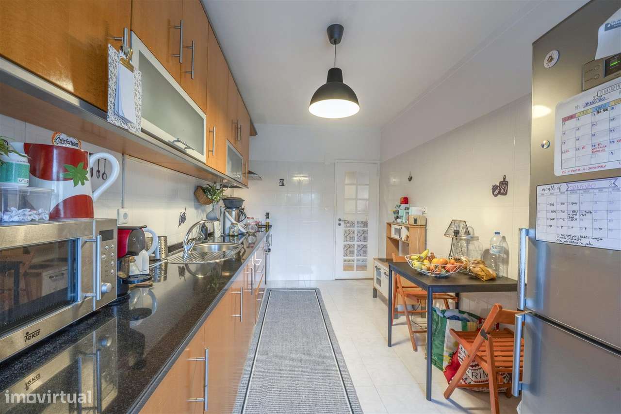 Apartamento T2 em Belas - Grande imagem: 3/11